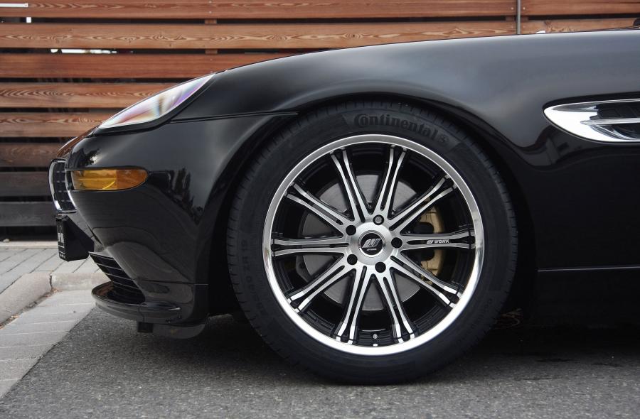  BMW Z8 by Senner Tuning 2012 года  (фото 3 из 9)